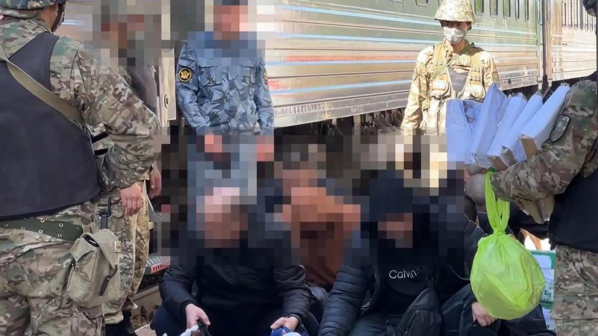 Экстрадиция подозреваемого Экстрадиция подозреваемого