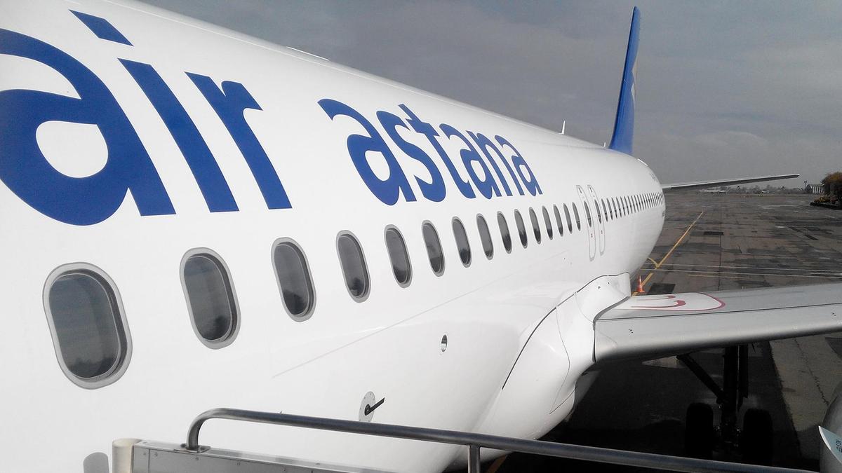 Вылетевший в Нур-Султан самолет Air Astana вернулся в аэропорт Алматы