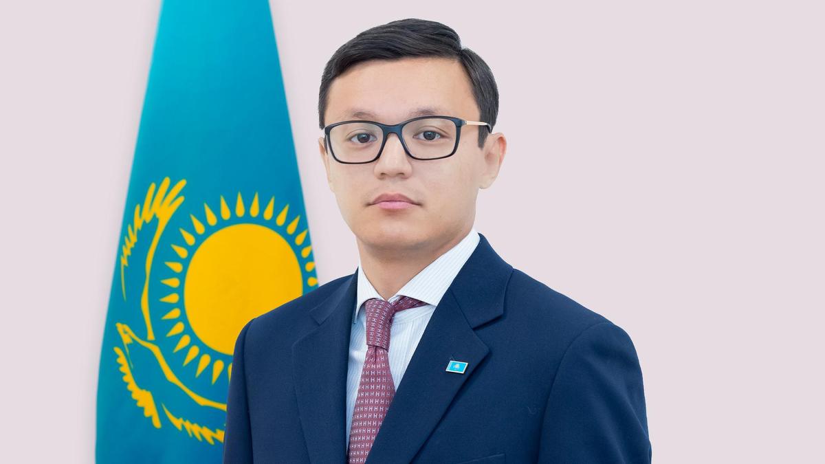 Алишер Мукажан