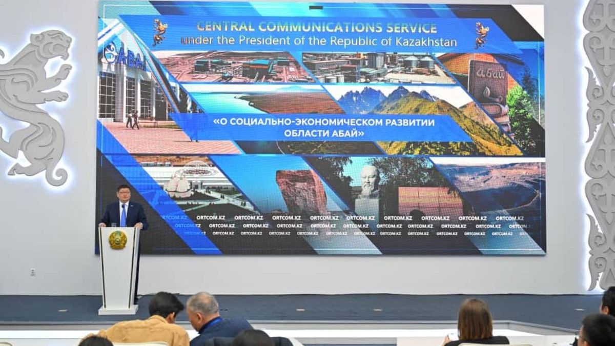 аким области Абай Берик Уали на брифинге