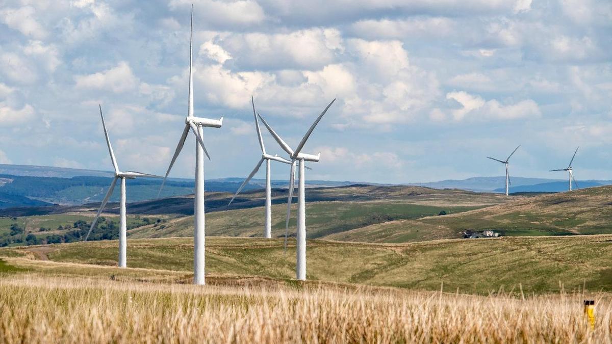 Жел оны көтерді Жел оны көтерді