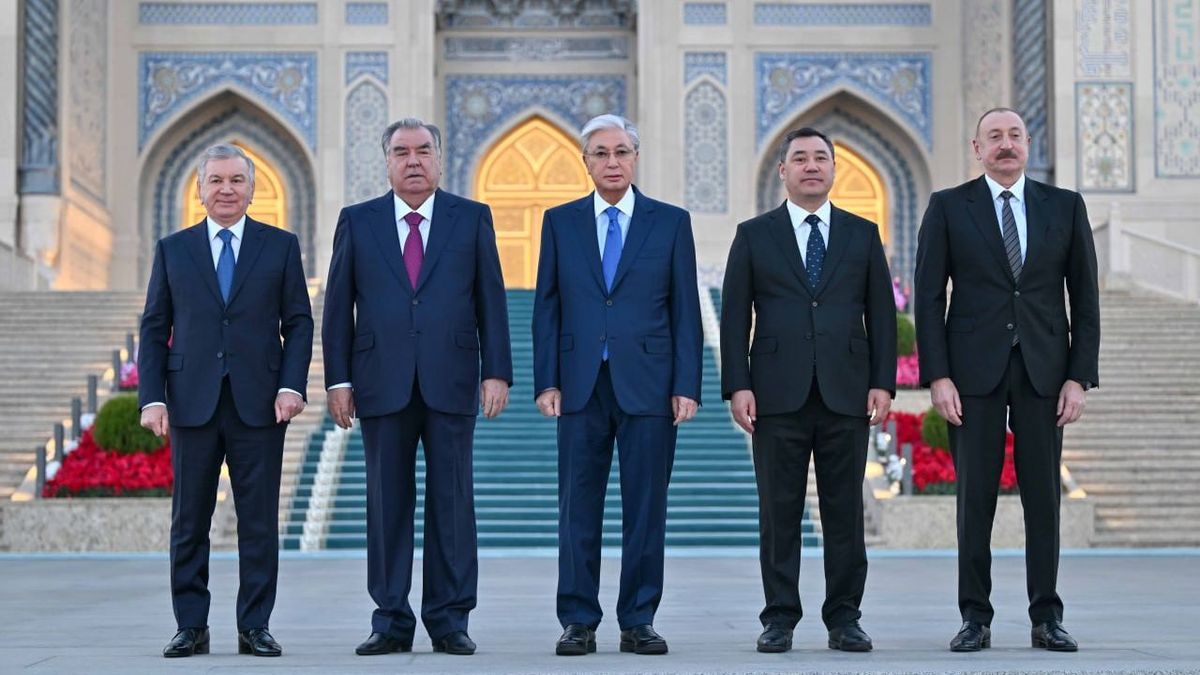 Қасым-Жомарт Тоқаев, Шавкат Мирзиеев, Ильхам Әлиев, Садыр Жапаров және Эмомали Рахмон