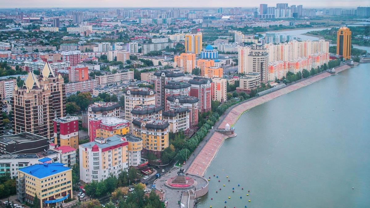 Астана, левый берег