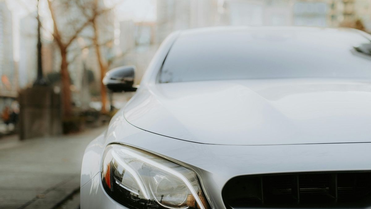 Автомобиль