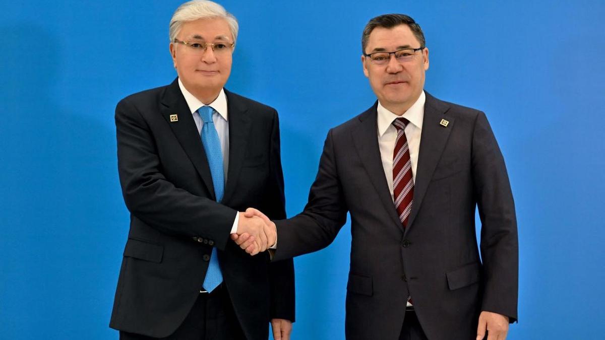 Қасым-Жомарт Тоқаев, Садыр Жапаров Қасым-Жомарт Тоқаев, Садыр Жапаров