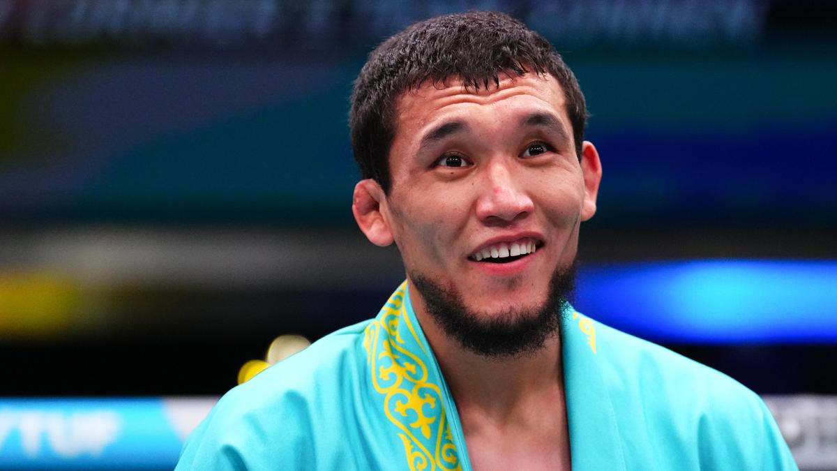 Казахстанский боец ММА Алиби Идрис