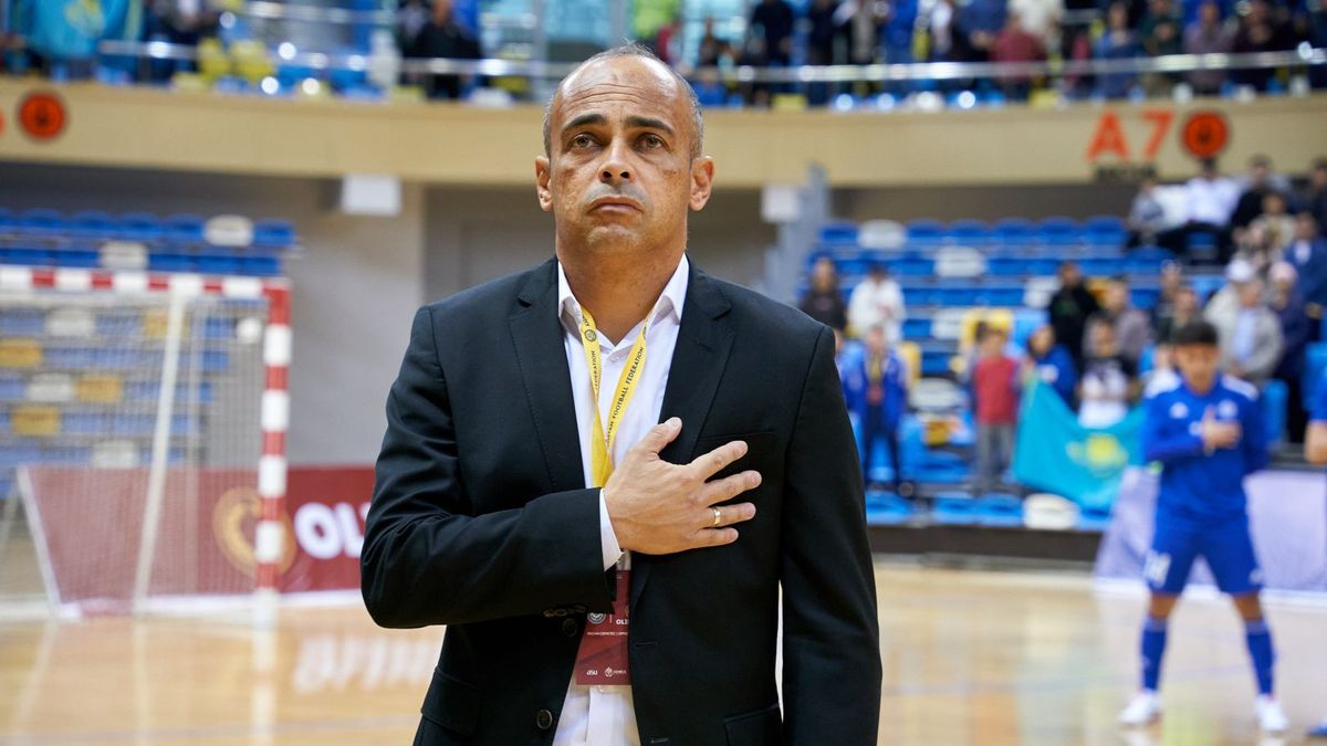 Главный тренер сборной Казахстана по футзалу Рикардо Кака