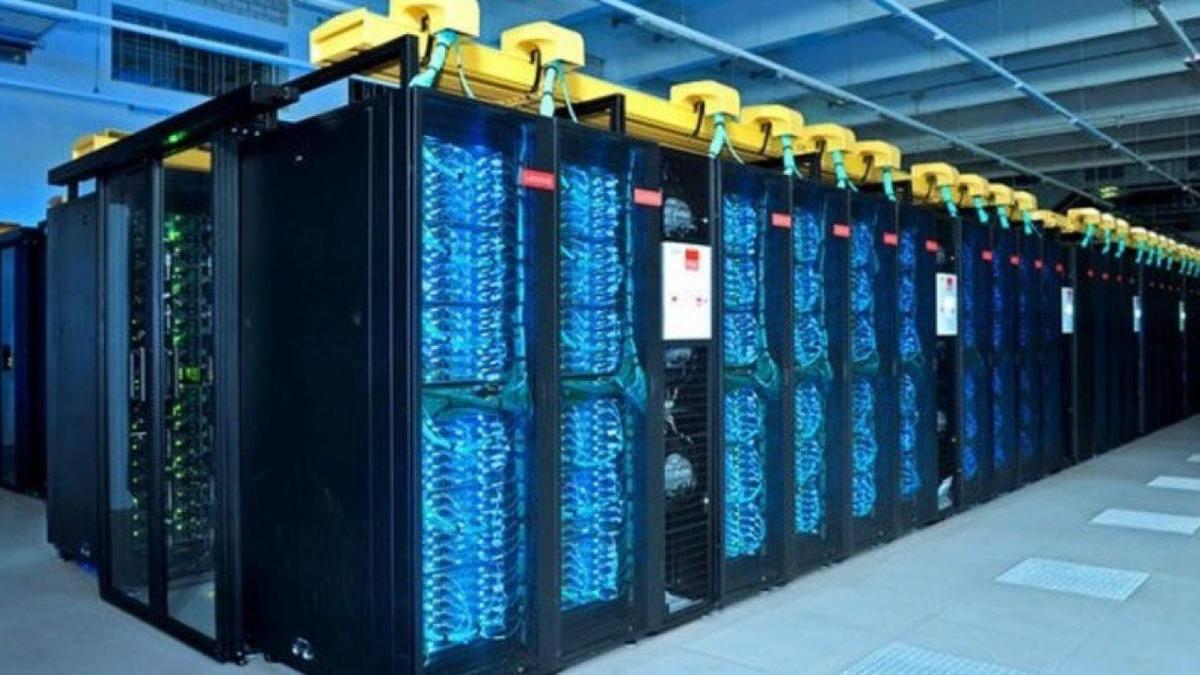 Суперкомпьютер