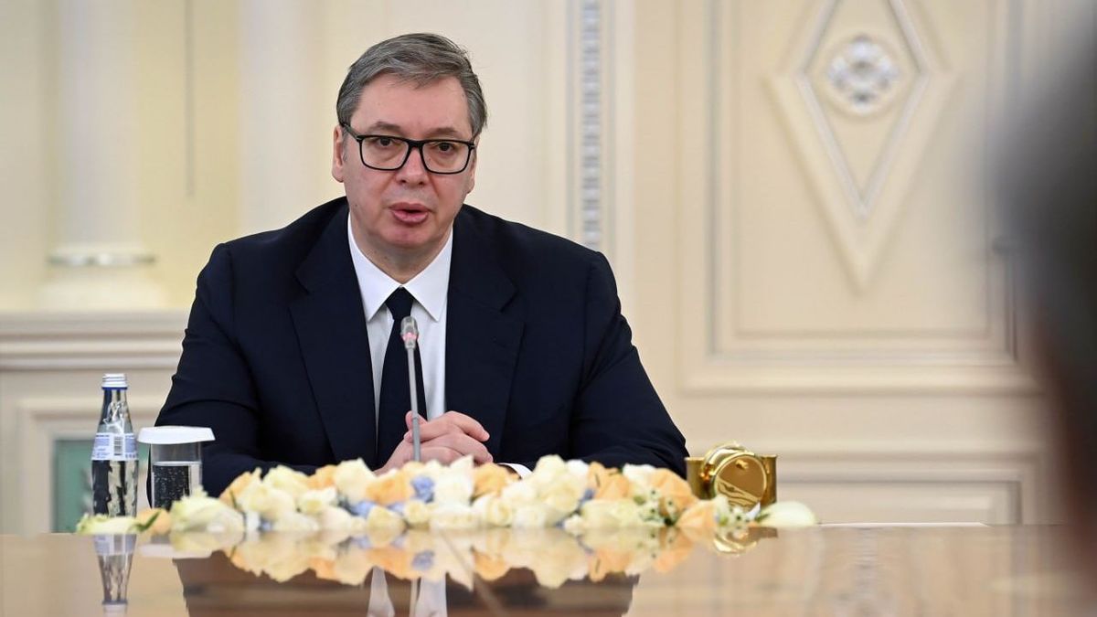 Человечество находится на краю пропасти из-за роста цен, заявил Вучич