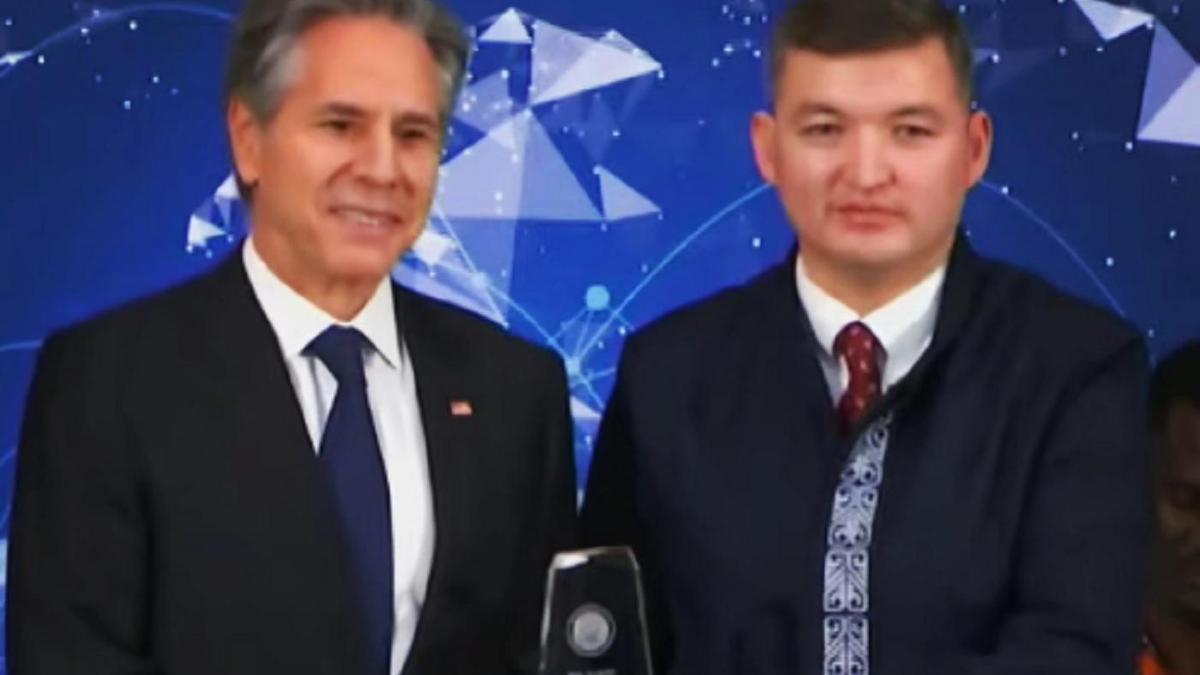 Энтони Блинкен мен Дидар Смағұлов Энтони Блинкен мен Дидар Смағұлов