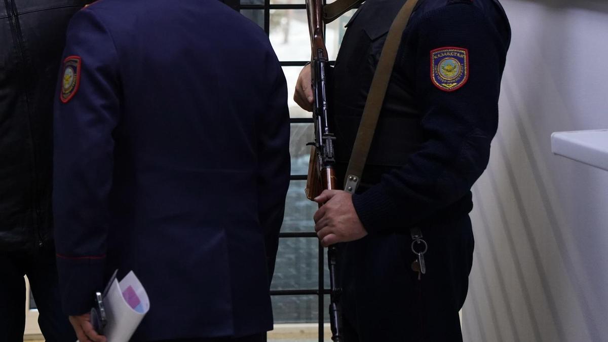 Полицейские