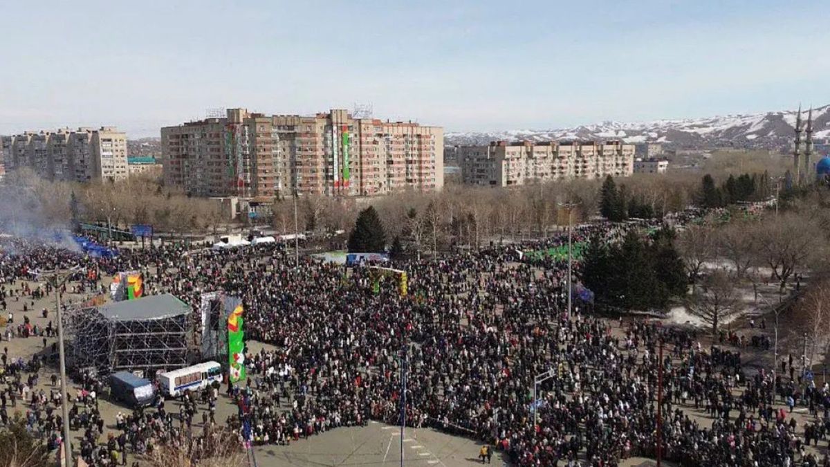 Празднование Наурыза в Усть-Каменогорске