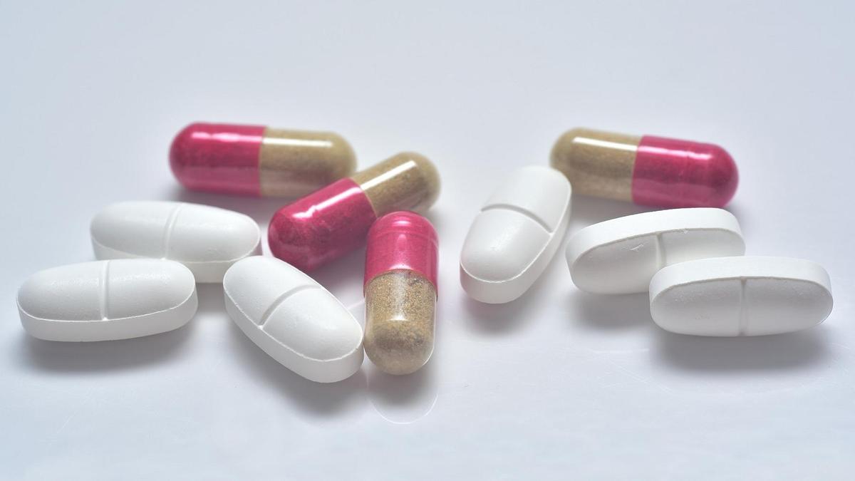 Бесконтрольный прием антибиотиков может привести к появлению супергонореи, рассказали в ВОЗ