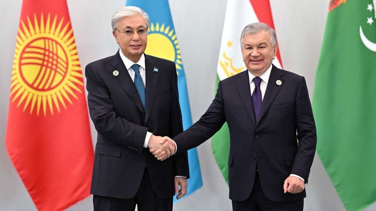 Қасым-Жомарт Тоқаев пен Шавкат Мирзиёев