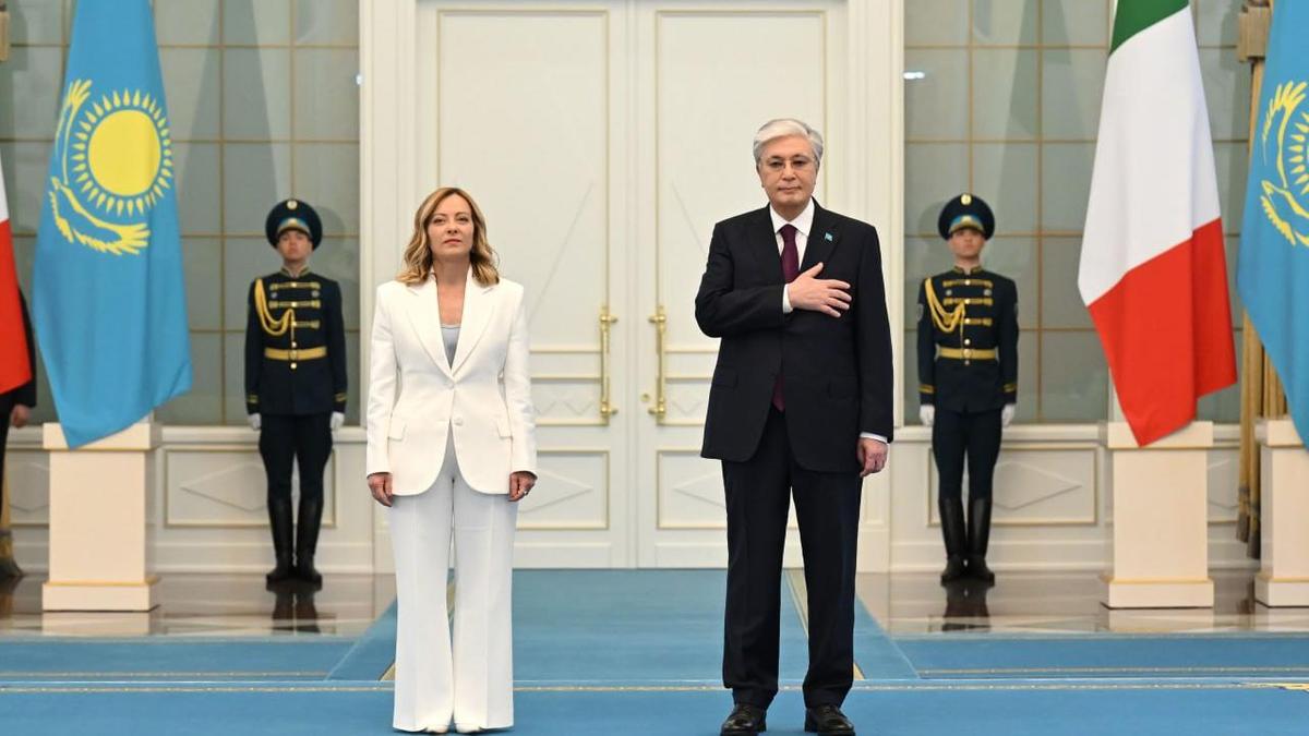 Тоқаев және Мелони Тоқаев және Мелони