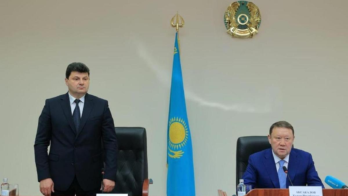 Виктор Ионенко мен Құмар Ақсақалов Виктор Ионенко мен Құмар Ақсақалов
