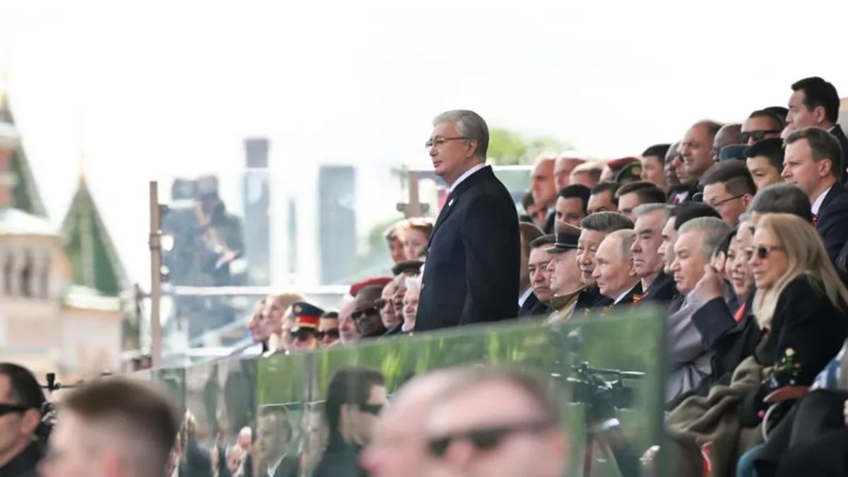 Тоқаев Мәскеудегі парадта