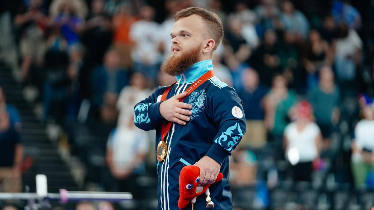 Қазақстандық пара спортшы Давид Дегтярев Қазақстандық пара спортшы Давид Дегтярев