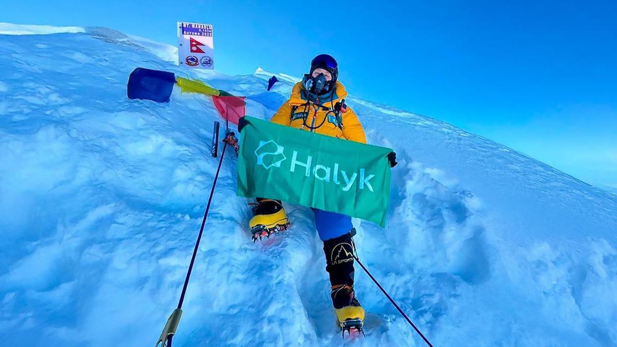 Анар Бурашева