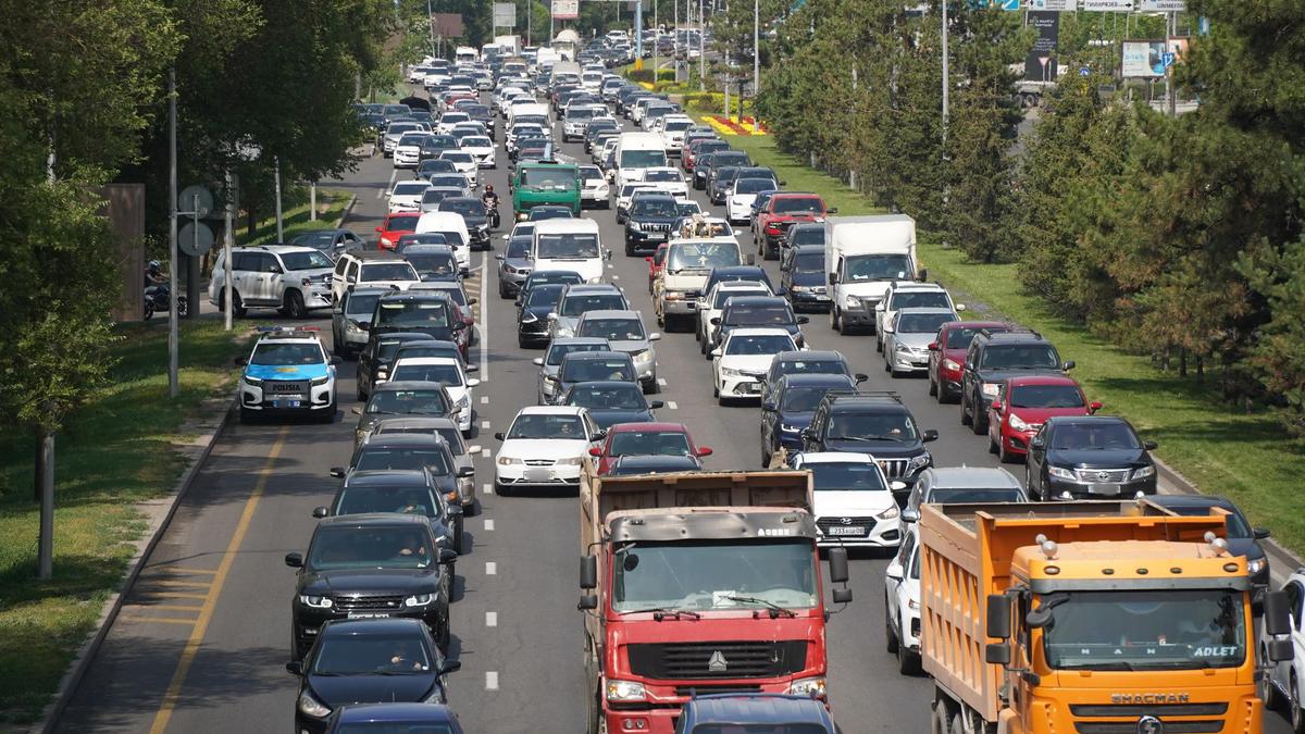 Ана мен ұлы арасындағы орыс жеке секс