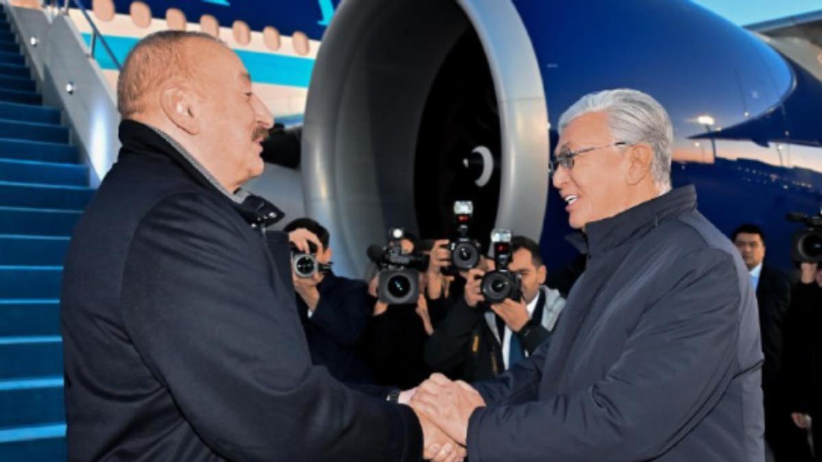 Регина Мянник жалаңаш жалған