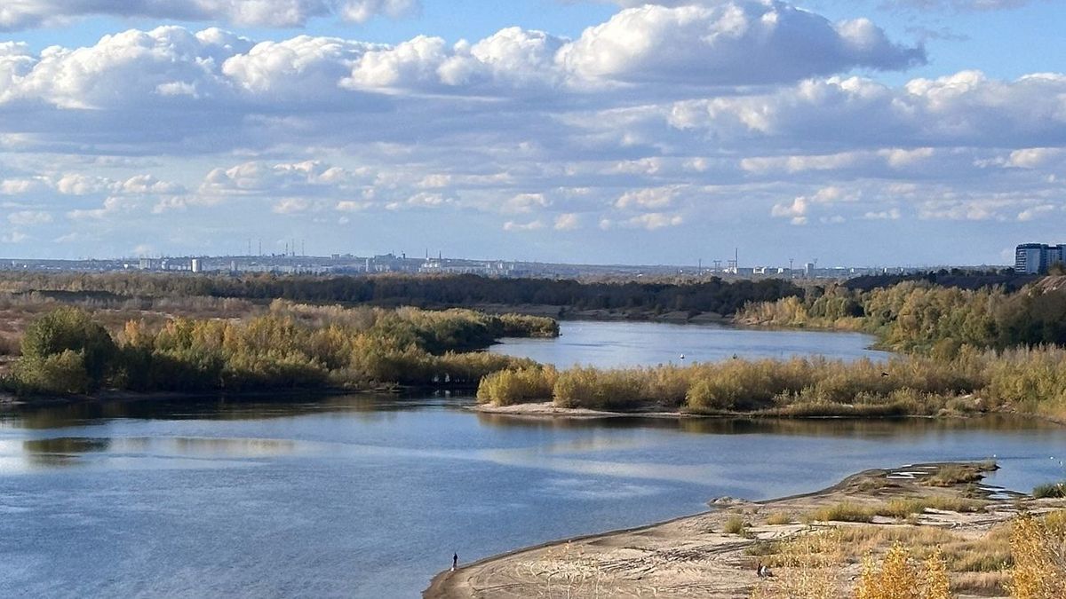 Река