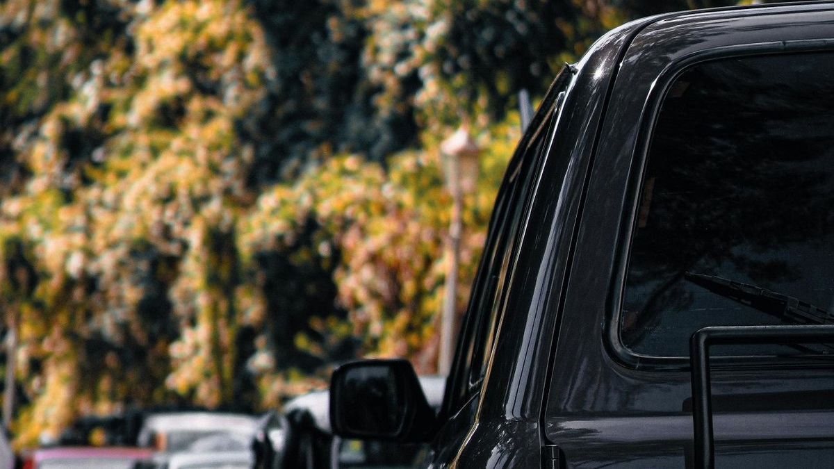 Автомобиль