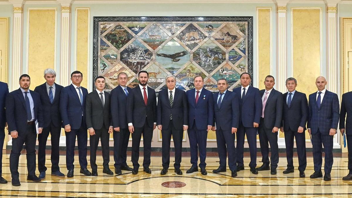 Мемлекет басшысы аграрлық бизнес өкілдерімен кездесуі Мемлекет басшысы аграрлық бизнес өкілдерімен кездесуі