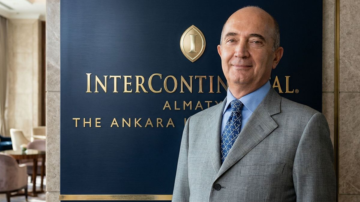 Ахмет Хамди Аян