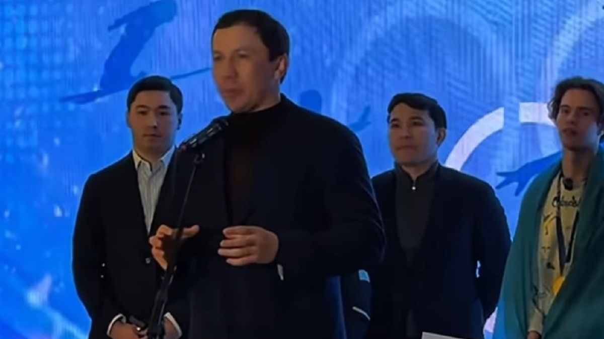 Геннадий Головкин