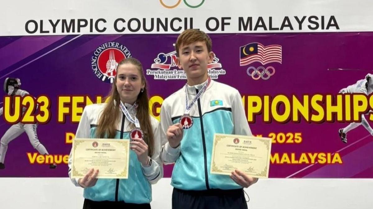 Казахстанские фехтовальщики София Актаева и Нурмухаммед Жайлыбай