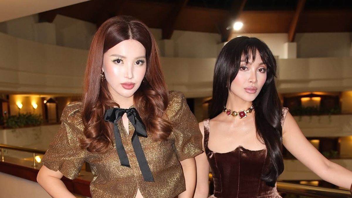 Балжан Бидаш и Фариза Ескермес