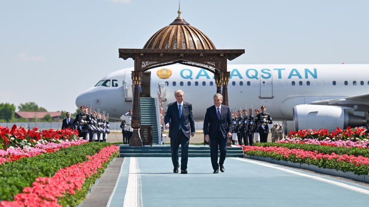 Қасым-Жомарт Тоқаев пен Шавкат Мирзиеев