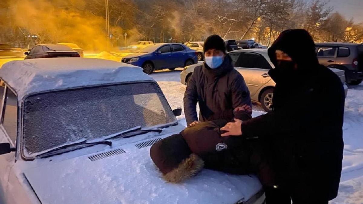 Подозреваемого в грабеже задержали в Усть-Каменогорске