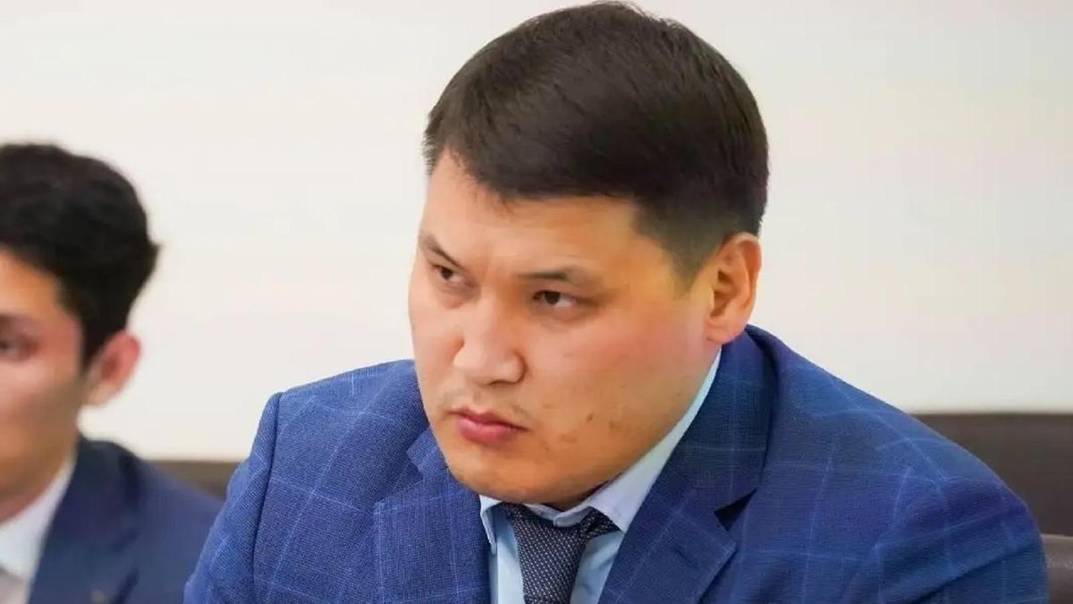 Руслан Берденов Руслан Берденов