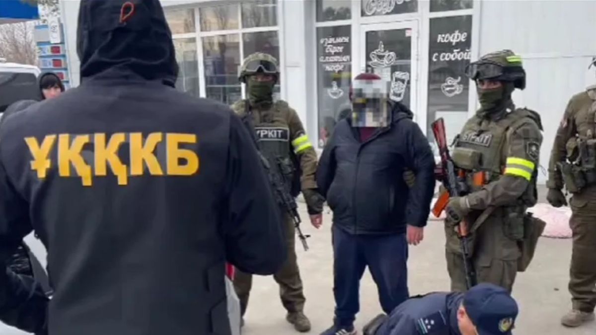 Холли Хендерсон порно жұлдызы