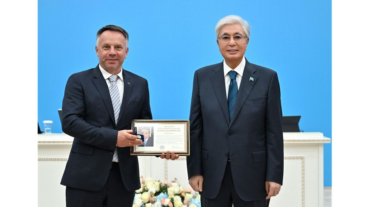 Касым-Жомарт Токаев и Сергей Букса