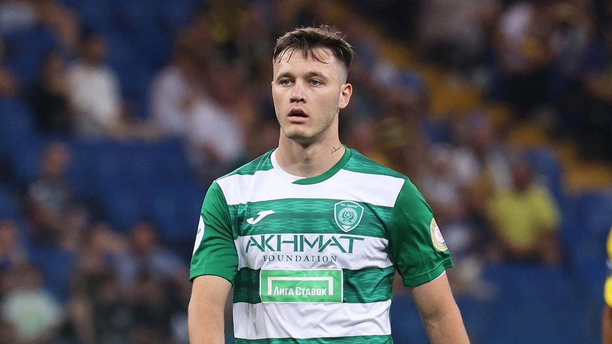 Казахстанский футболист Максим Самородов