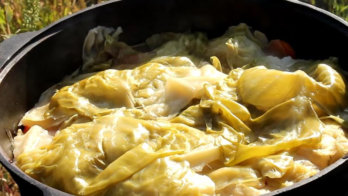 Тушение сырне в казане