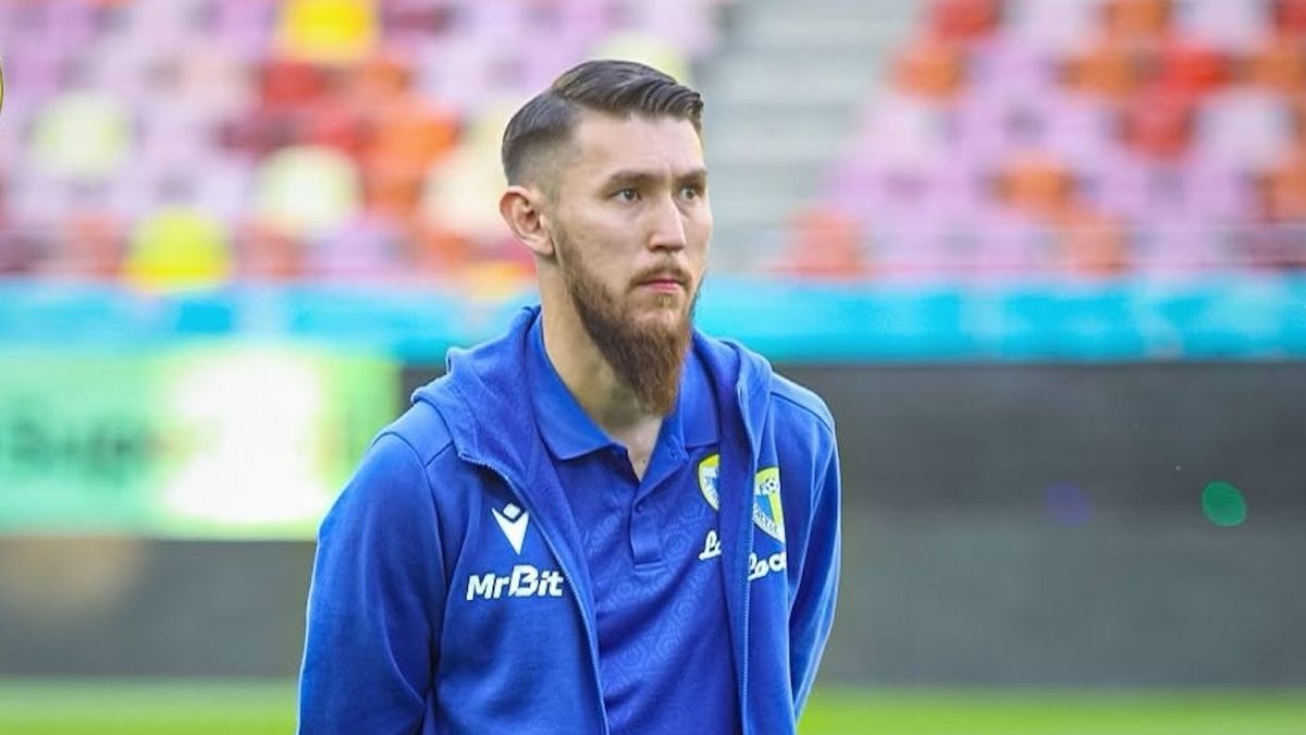 Казахстанский футболист Абат Аймбетов