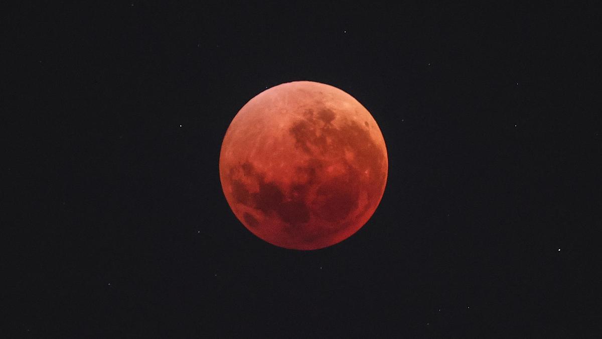 Лунное затмение