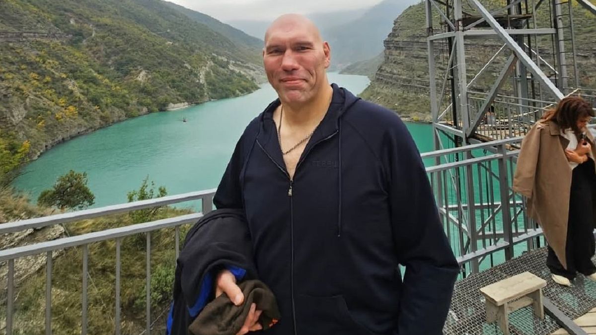 Николай Валуев