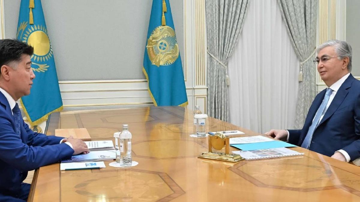 Қасым-Жомарт Тоқаев пен Әлихан Байменов Қасым-Жомарт Тоқаев пен Әлихан Байменов