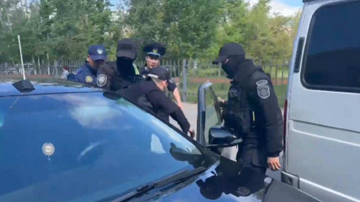 Ұсталған тиктокер Ұсталған тиктокер