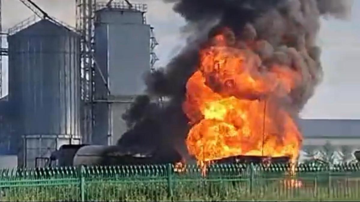 Возгорание в Тайыншинском районе СКО Возгорание в Тайыншинском районе СКО