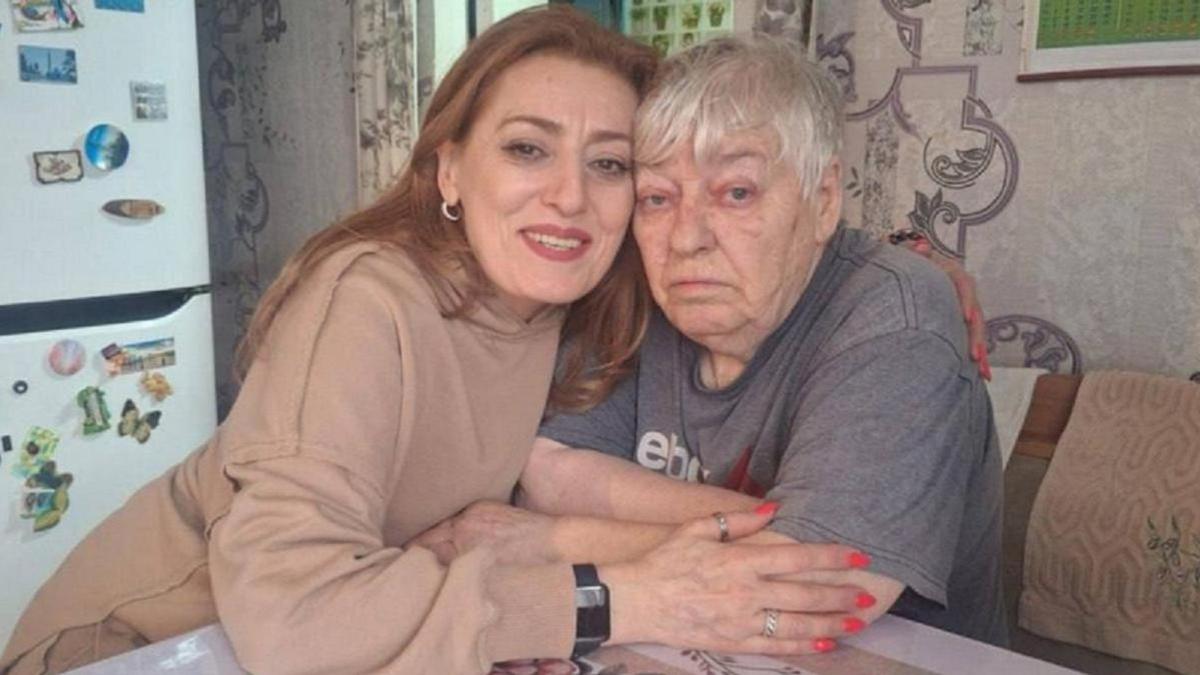 анасы мен қызының жүздесуі анасы мен қызының жүздесуі
