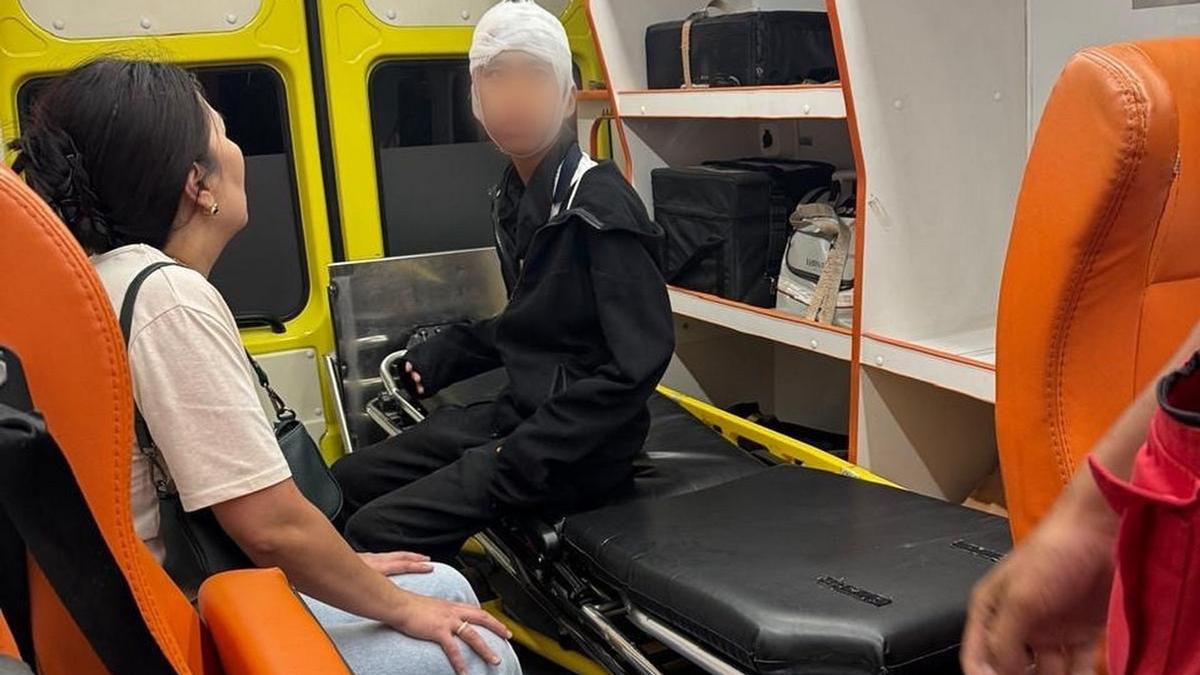 Подросток в "Скорой"