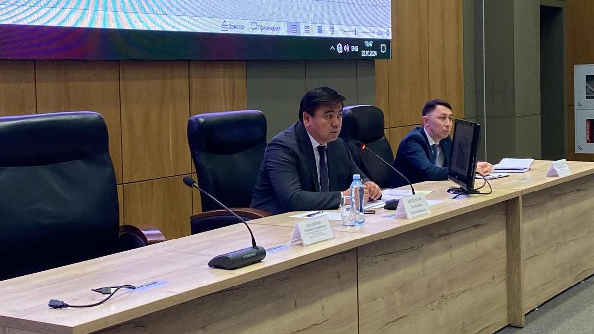Зұлпыхар Сансызбайұлы мердігерлерді сынады