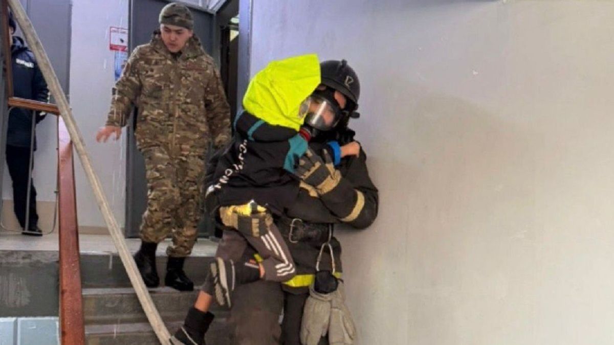 Эвакуация детей при пожаре