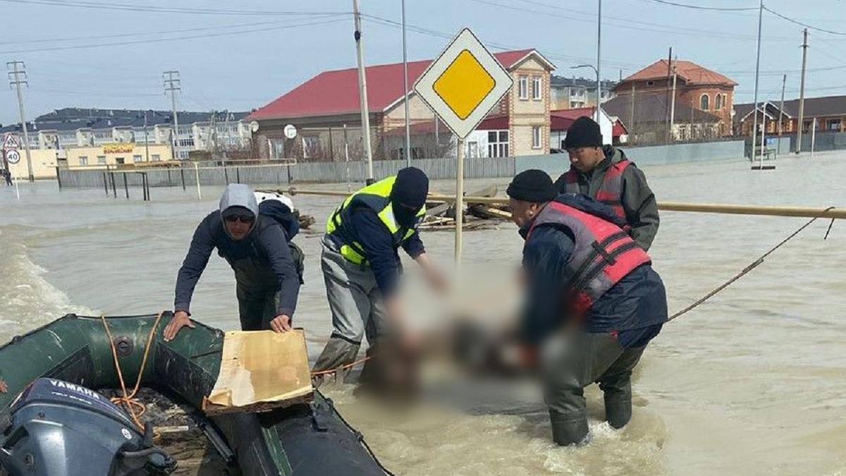 Спасатели обнаружили тело